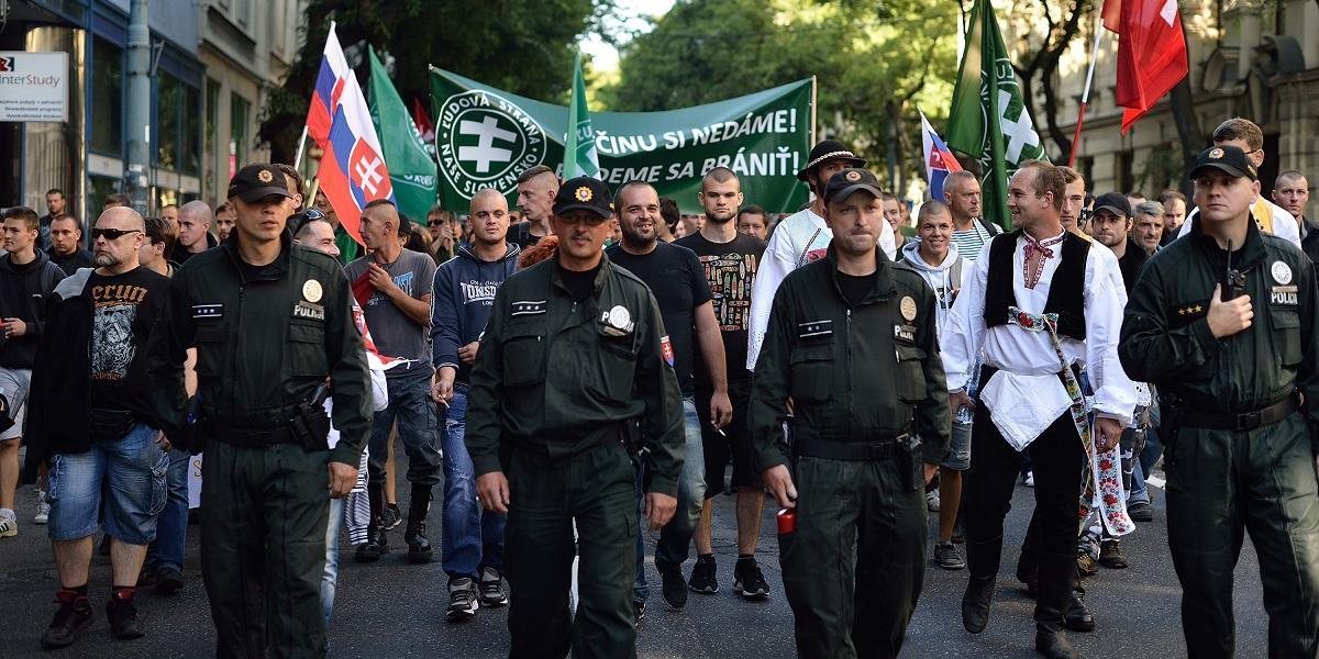 FOTO Odporcovia islamizácie Európy sa schádzajú v Bratislave