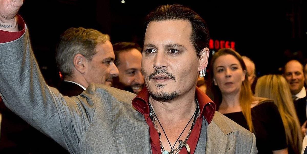 Johnny Depp sa v Black Mass zmenil na diabolského gangstra