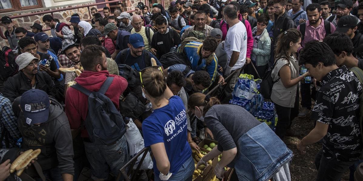 Migračný úrad v Maďarsku postupne odmieta všetky žiadosti o azyl