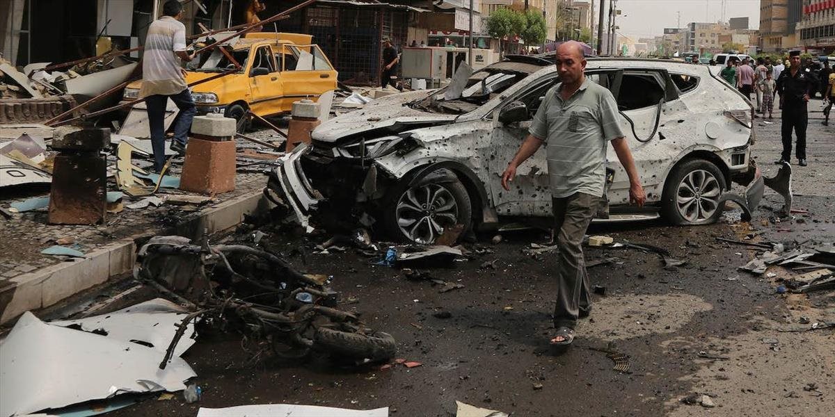 Bombový útok v Turecku a strety armády s PKK si vyžiadali 12 mŕtvych