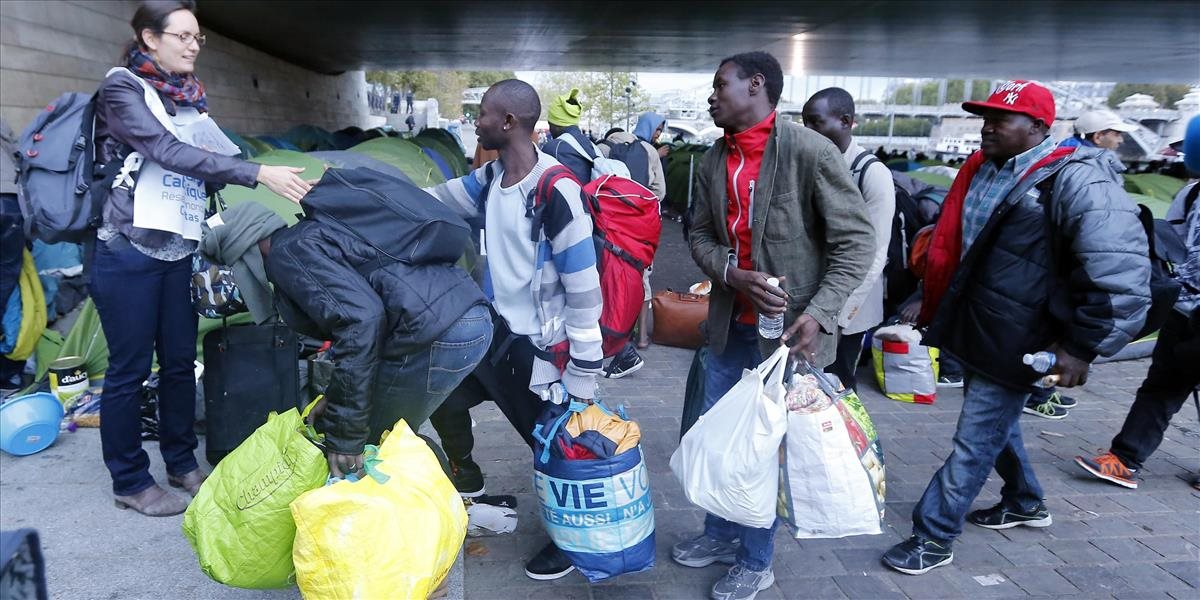 Európsky parlament schválil prerozdelenie 120-tisíc utečencov