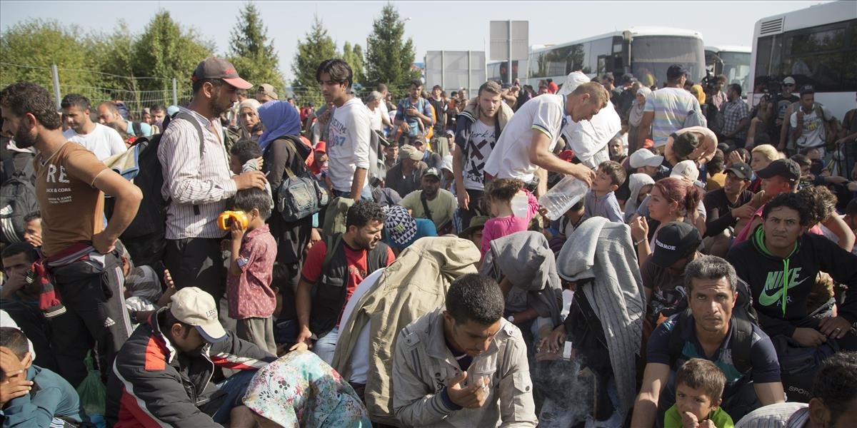 Maďarsko pustilo z Chorvátska 1500 migrantov, odviezli ich k hraniciam Rakúska