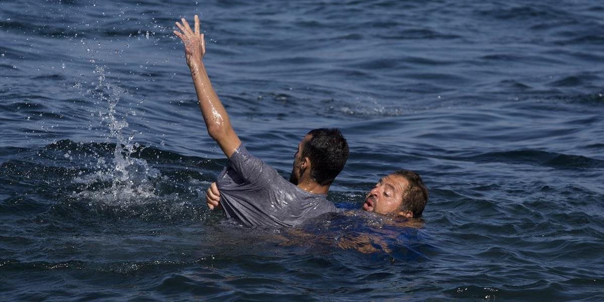 Pri Lesbose sa utopil čln migrantov, zomrelo aj päťročné dievčatko