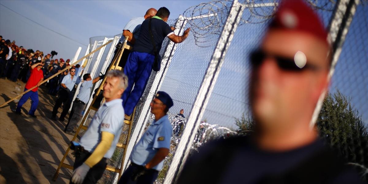 Migračná kríza štiepi vzťahy krajín, Maďarsko a Rumunsko sa slovne ostreľujú