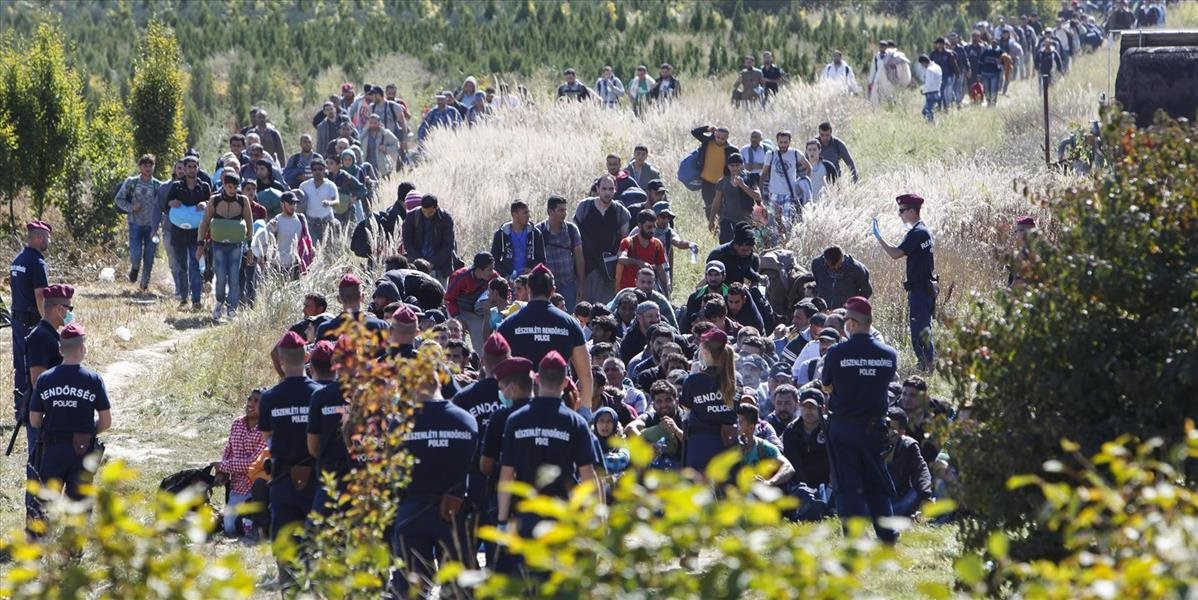 Maďarský parlament rozhodol o možnosti nasadenia armády proti migrantom