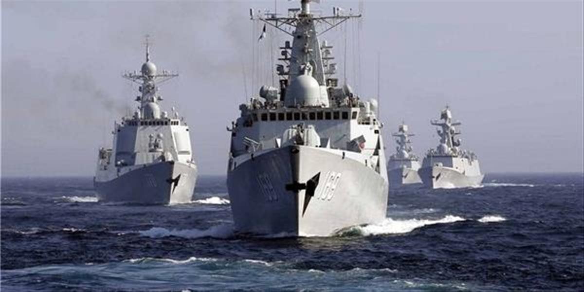 Rusko uskutoční vo východnom Stredomorí manévre flotily, cvičiť bude aj raketový krížnik