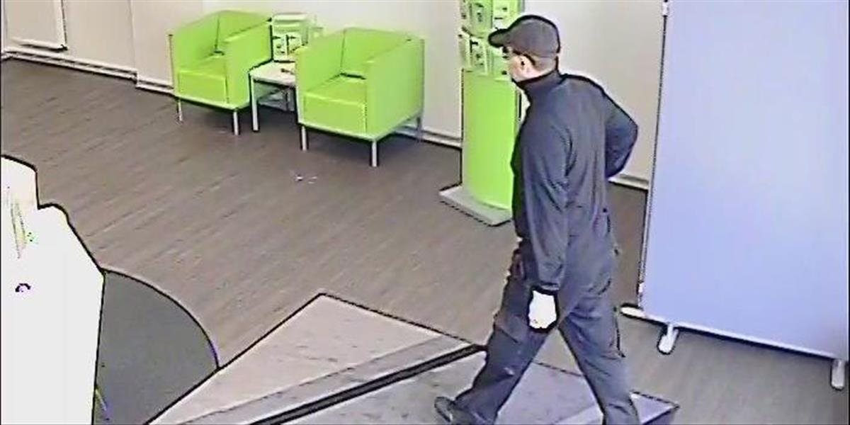 Ozbrojený muž lúpil v banke na bratislavských Kramároch