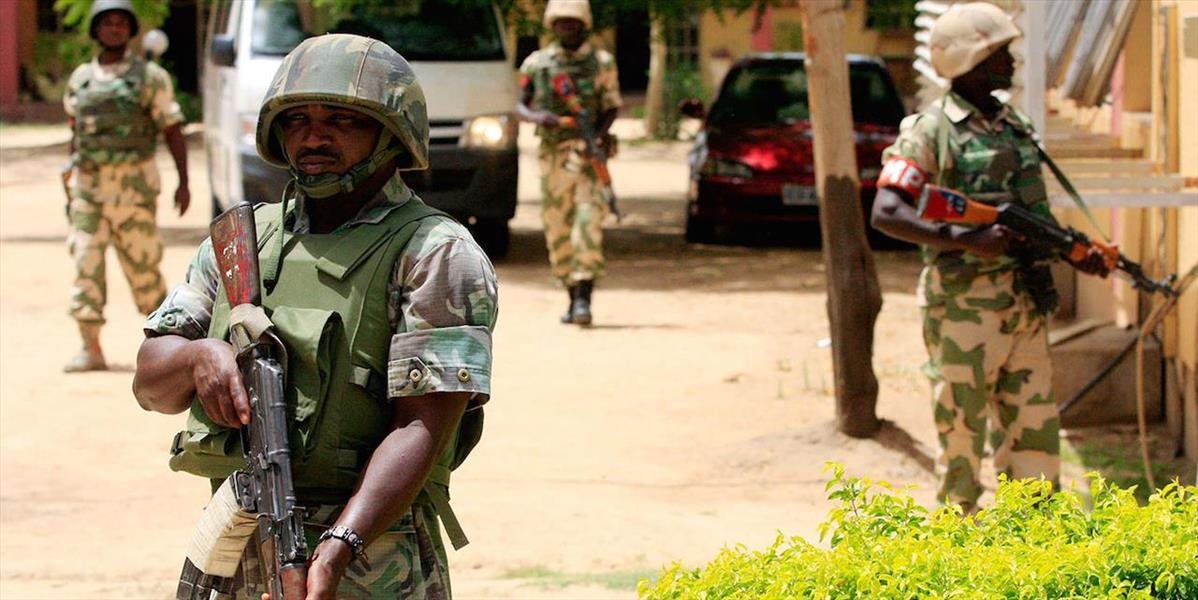 Približne 200 militantov z Boko Haram sa vzdalo nigérijskej armáde