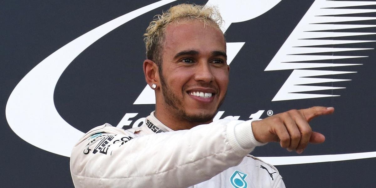 F1: Na Veľkej cene Japonska triumf Hamiltona a double pre Mercedes