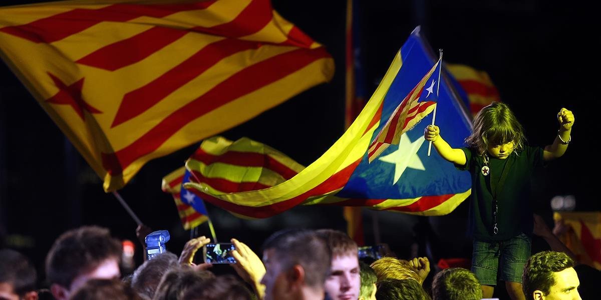 Stúpenci nezávislosti získali v Katalánsku väčšinu v regionálnom parlamente