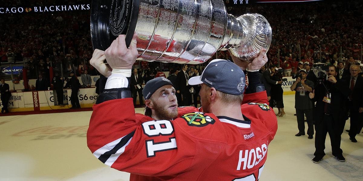 NHL: Na Stanleyho pohár vygravírovali mená Chicagčanov