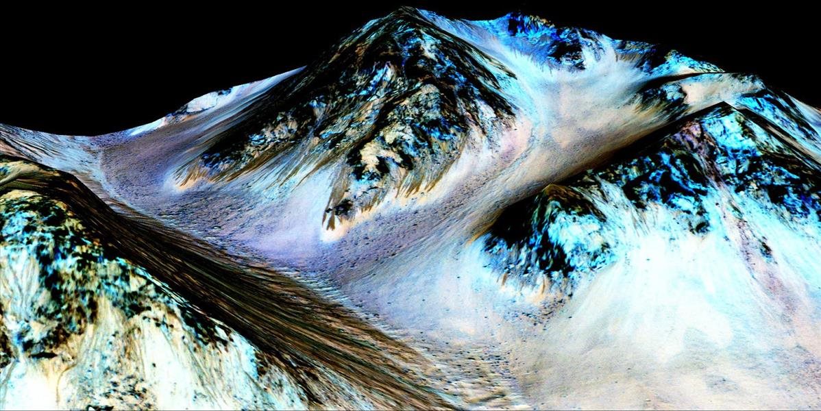 NASA potvrdila: Na Marse tečie voda