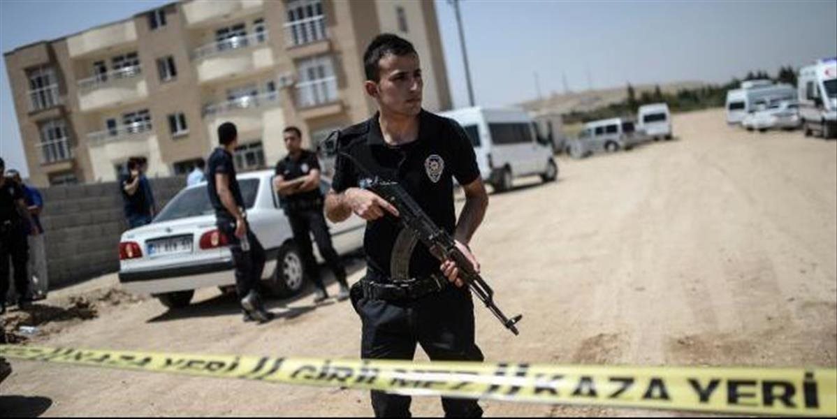 Kurdskí militanti sputili paľbu v meste Adana, zahynuli dvaja policajti