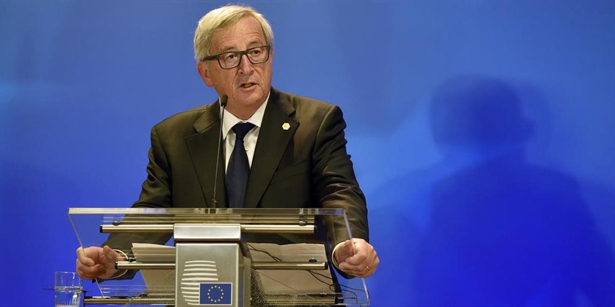 Juncker na kongrese európskych odborárov privítal utečencov v Európe