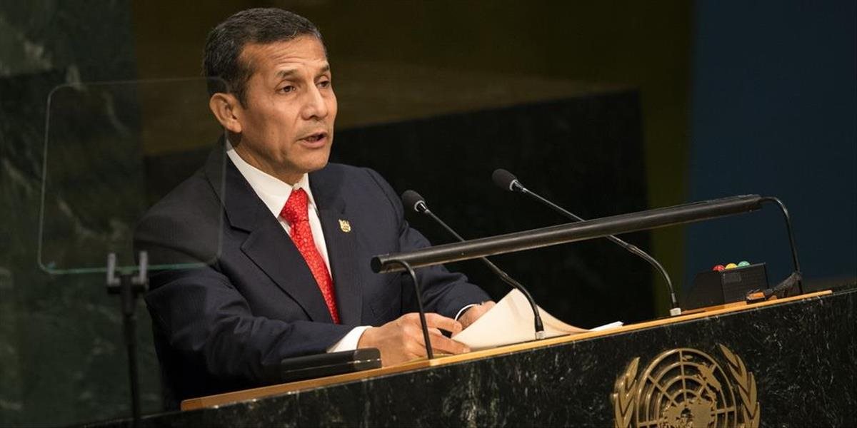 Pri protestoch v Peru zahynuli traja ľudia, prezident vyhlásil mimoriadny stav