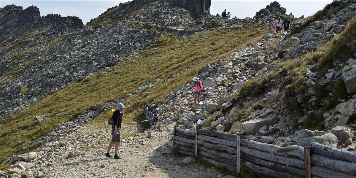 Poslanci Smeru chcú zriadiť Slovenskú asociáciu horských sprievodcov