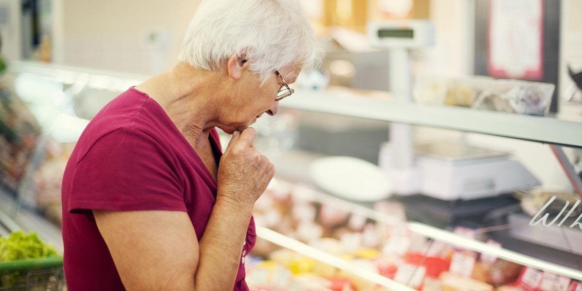 Seniori dávajú väčšinu peňazí na potraviny a bývanie