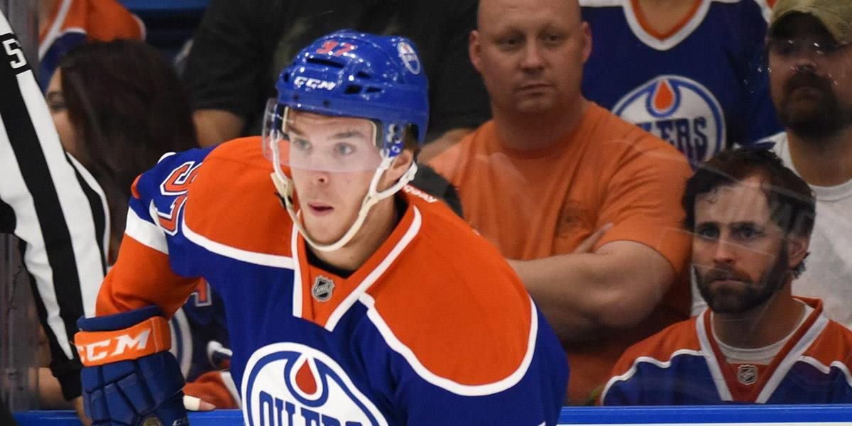 NHL: McDavid pred Hossom v rebríčku najlepších hráčov podľa TSN