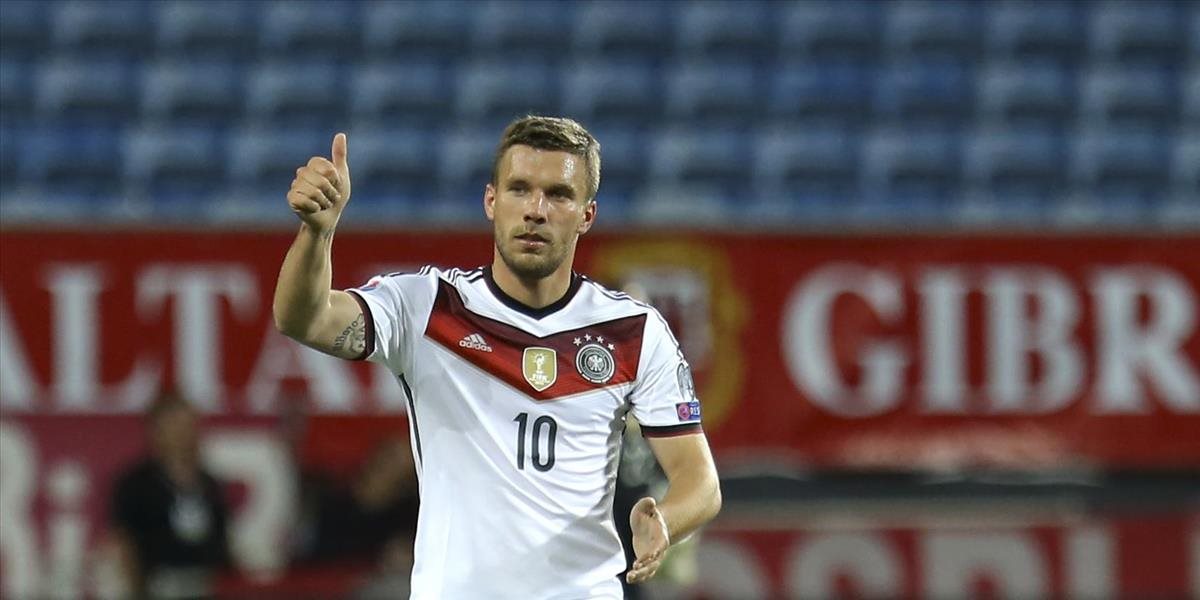 Nemci v utorok trénovali iba ôsmi, problémy má aj Podolski
