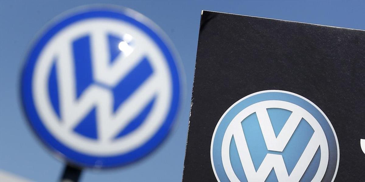 Škandál vo Volkswagene: Zvolávanie áut sa začne v januári, náprava bude trvať do konca roka 2016