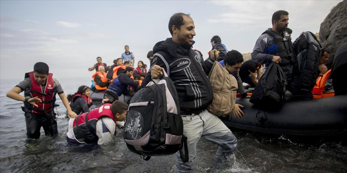 Pri pobreží Grécka zachránili za jediný deň 542 nelegálnych migrantov
