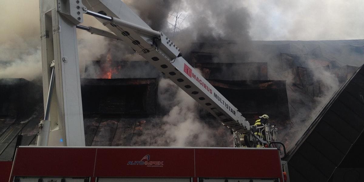 Požiar v skladovej hale spôsobil škodu 45-tisíc eur