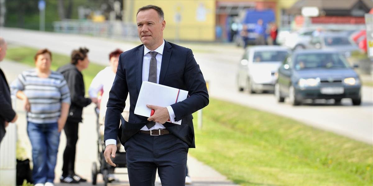 Fico: Minister Čislák má moju podporu, KDH chce robiť iba cirkus