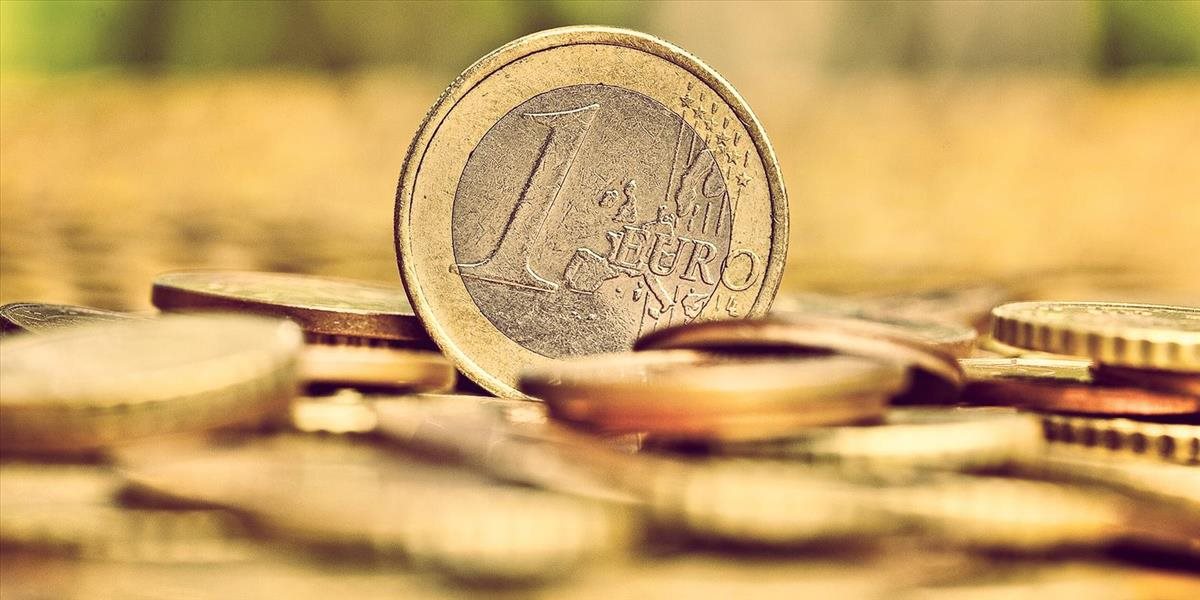 Euro voči doláru stúplo na trojtýždňové maximum