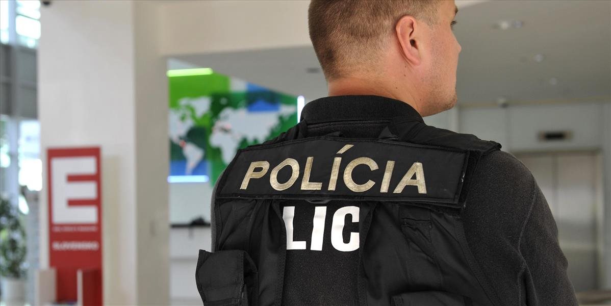 Polícia po raziách v Slovenských elektrárňach obvinila päť osôb
