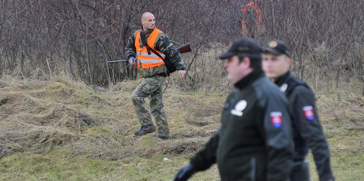 Slovensko vyšle na maďarsko-srbskú hranicu 50 policajtov, posilnia hliadkovacie jednotky