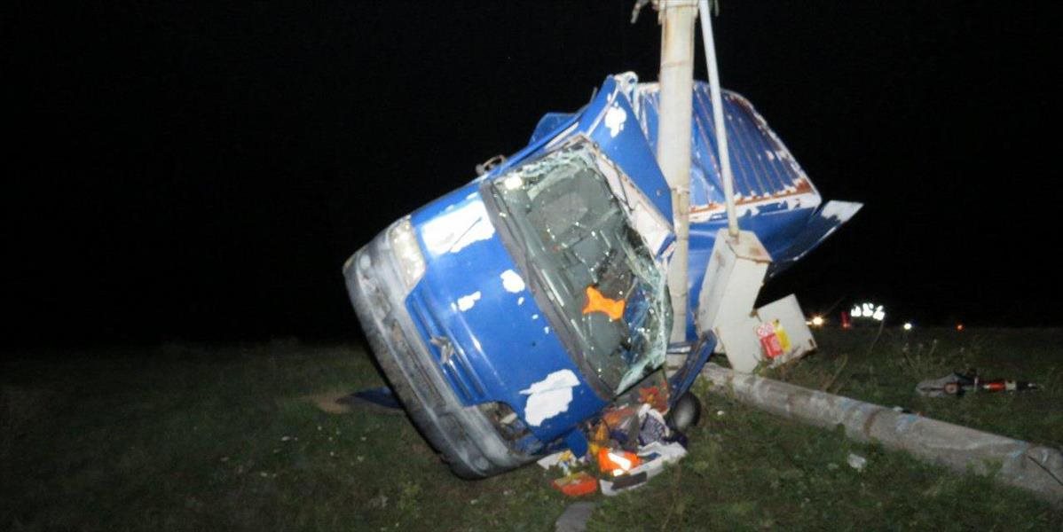 FOTO Tragická nehoda v okrese Trebišov: Zomrel iba 19-ročný mladík, chvíľu pred nehodou mal aj inú haváriu