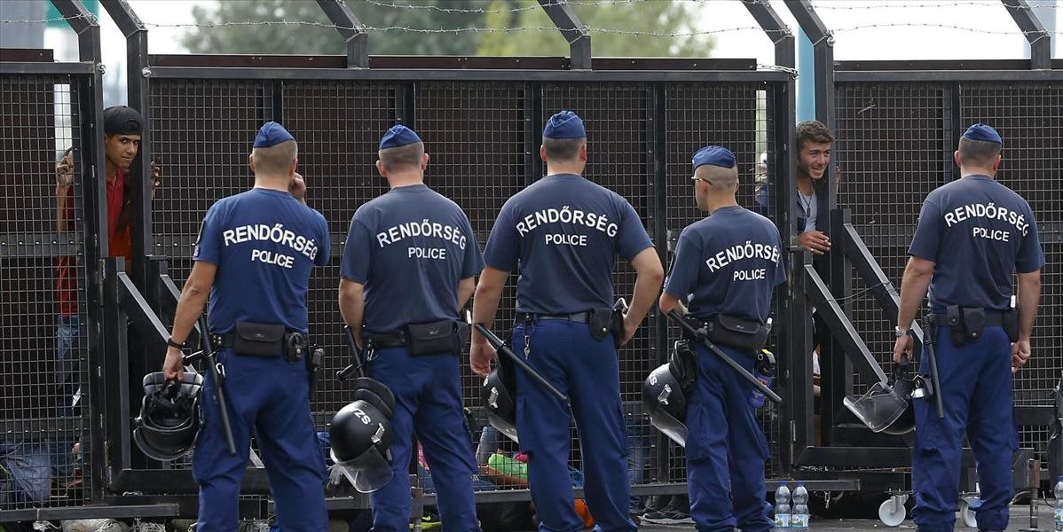 Maďarský helsinský výbor žiada vyšetriť zásah polície proti migrantom v Röszke