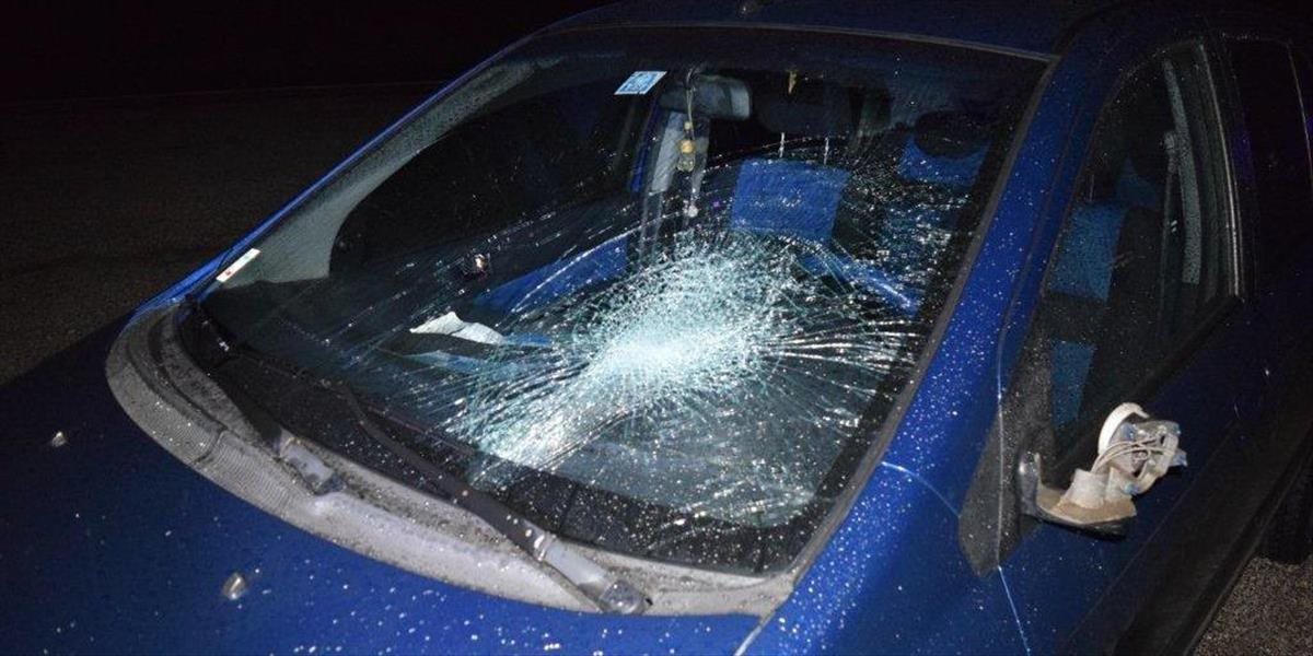 Tragédia v Nitre: Vodič BMW zrazil na priechode pre chodcov ženu, zraneniam podľahla