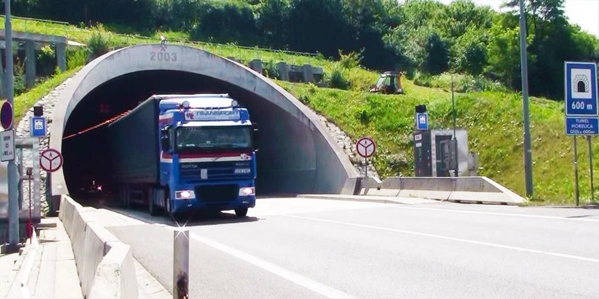 Vodiči pozor: Polícia upozorňuje na víkendovú uzáveru tunela Horelica