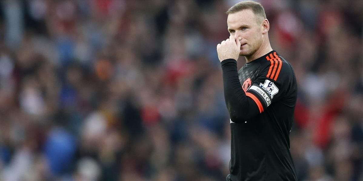 Rooney a Carrick nastúpia proti Evertonu
