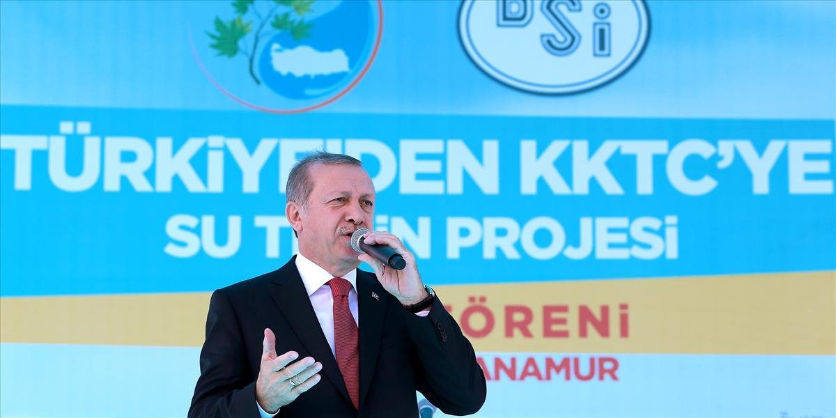Turecko začalo dodávať pitnú vodu do Severocyperskej tureckej republiky