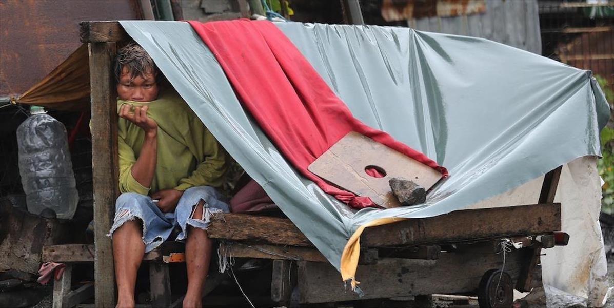Odstraňujú následky tajfúnu Koppu na Filipínach