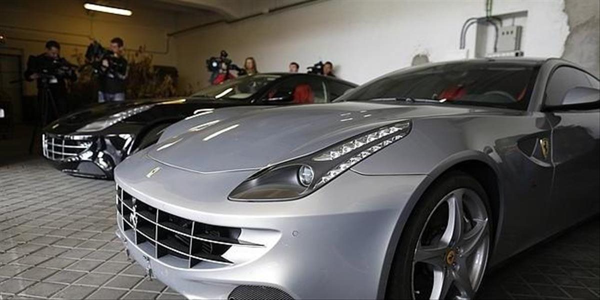 V Španielsku vydražia dve Ferrari bývalého kráľa Juana Carlosa