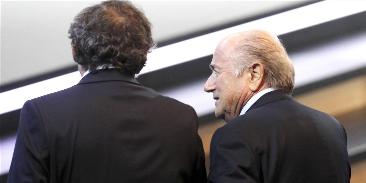 Blatter a Platini uviazli v konflikte záujmov, zrejme sa bude riešiť aj falšovanie účtov