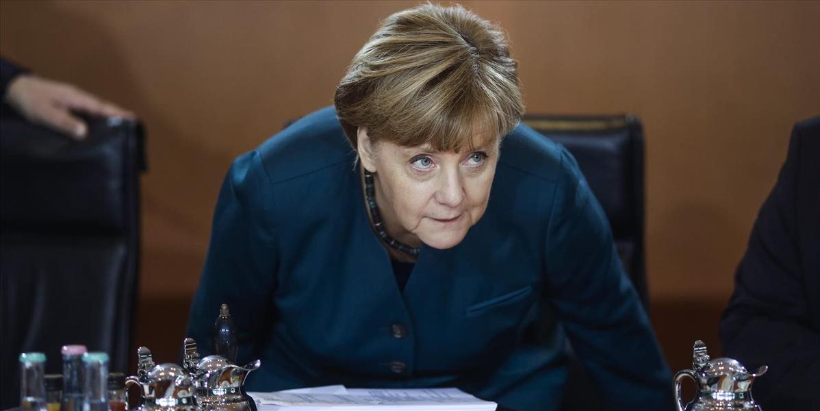 Drvivá väčšina členov CDU je s Merkelovou spokojná