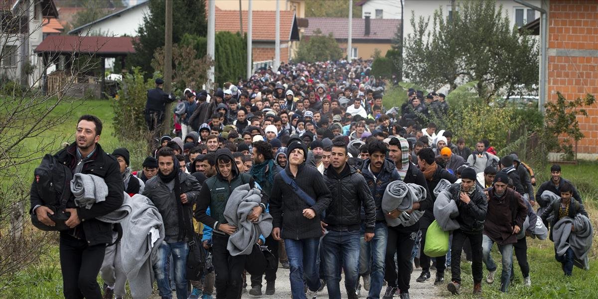 Slovinsko sa trápi s vlnami migrantov, ich počet sa každým dňom stupňuje