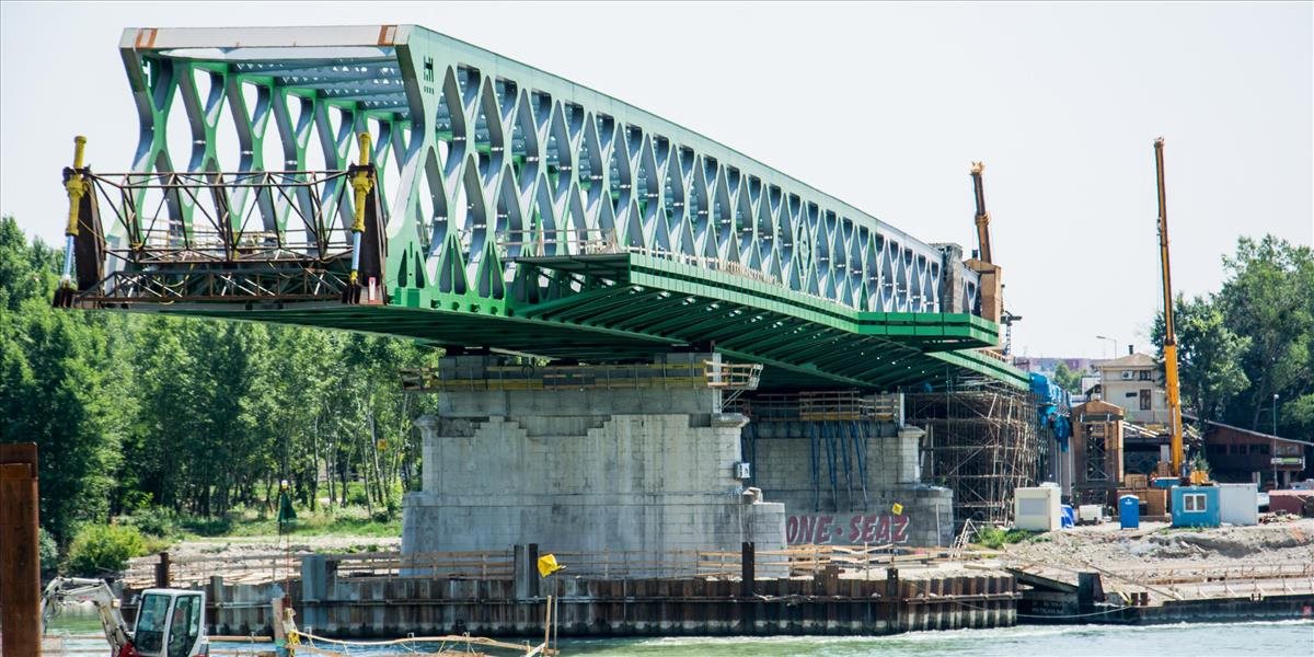 Cez Starý most bude jazdiť električka na hlavnú stanicu