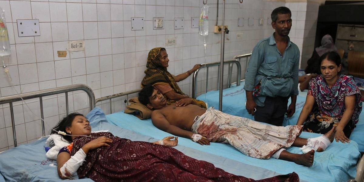 K bombovému útoku na šiitov v Dháke sa prihlásil Islamský štát