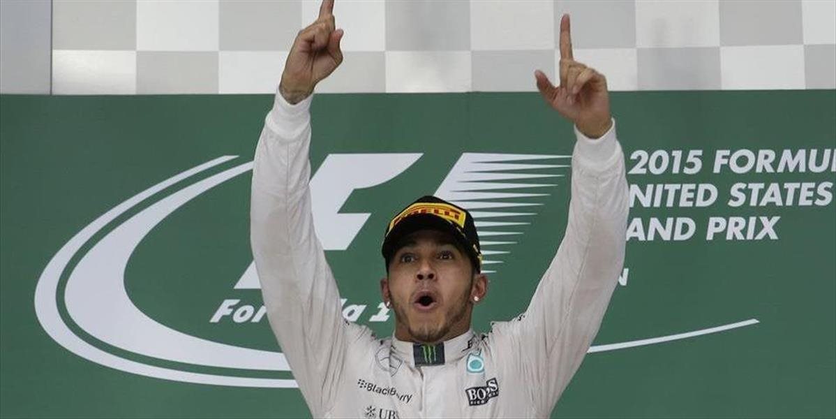 F1: Som na vlastnej ceste, tvrdí po treťom titule Hamilton