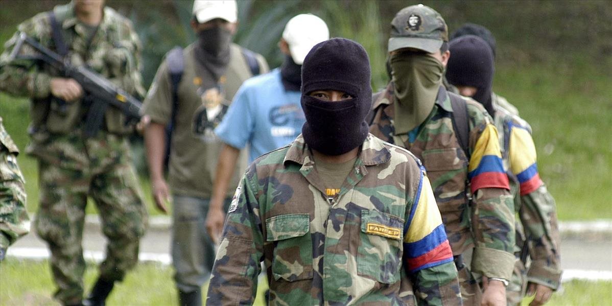 Útok kolumbijských povstalcov na volebných pracovníkov si vyžiadal 12 mŕtvych