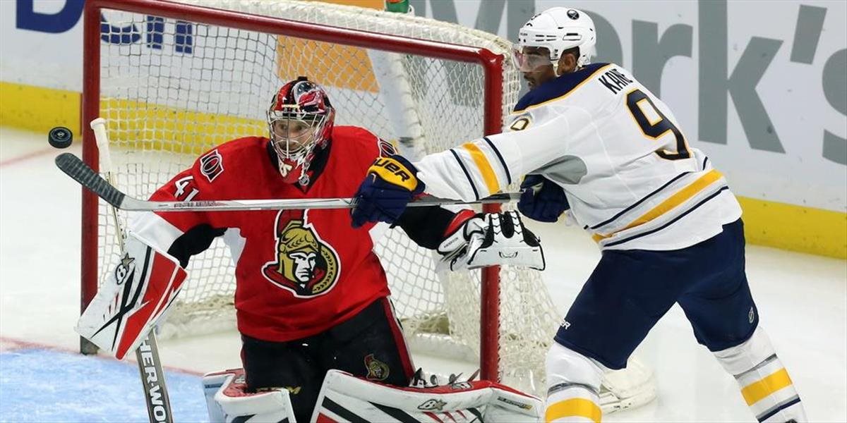 NHL: Buffalu bude viac ako mesiac chýbať Evander Kane
