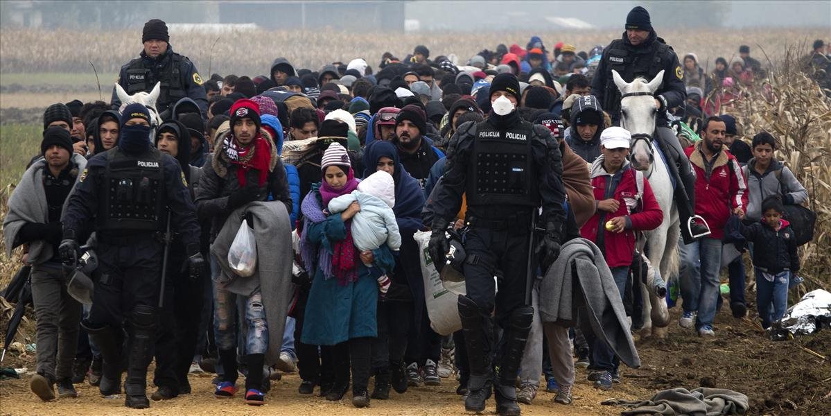 Cez Slovinsko prešlo do Rakúska za jeden týždeň 58-tisíc utečencov, ďalšie tisícky stále prichádzajú