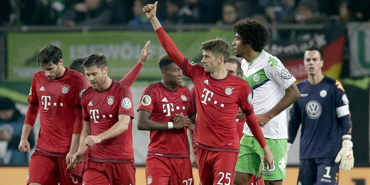 Bayern vyradil v pohári Wolfsburg, Hecking: Sú príliš silní