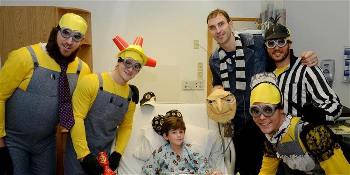 VIDEO Chára a jeho mimóni navštívili detskú nemocnicu v Bostone