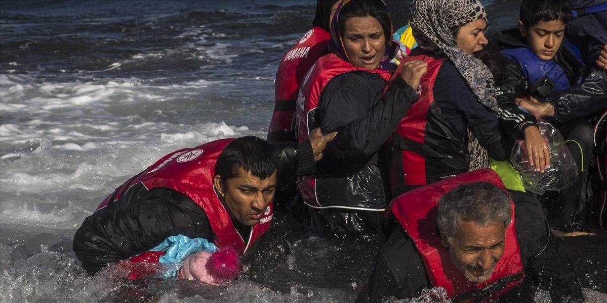 Pri gréckych ostrovoch sa potopili dve lode s migrantmi, zahynulo 21 ľudí